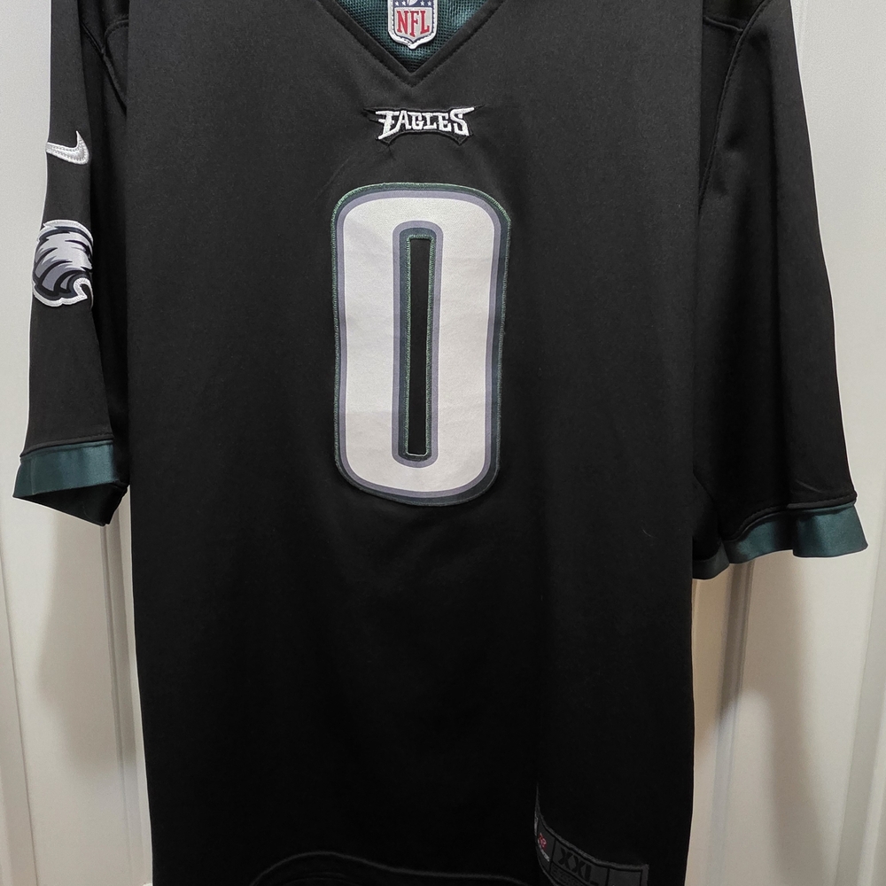 Nike Black and Green Men's Jersey
